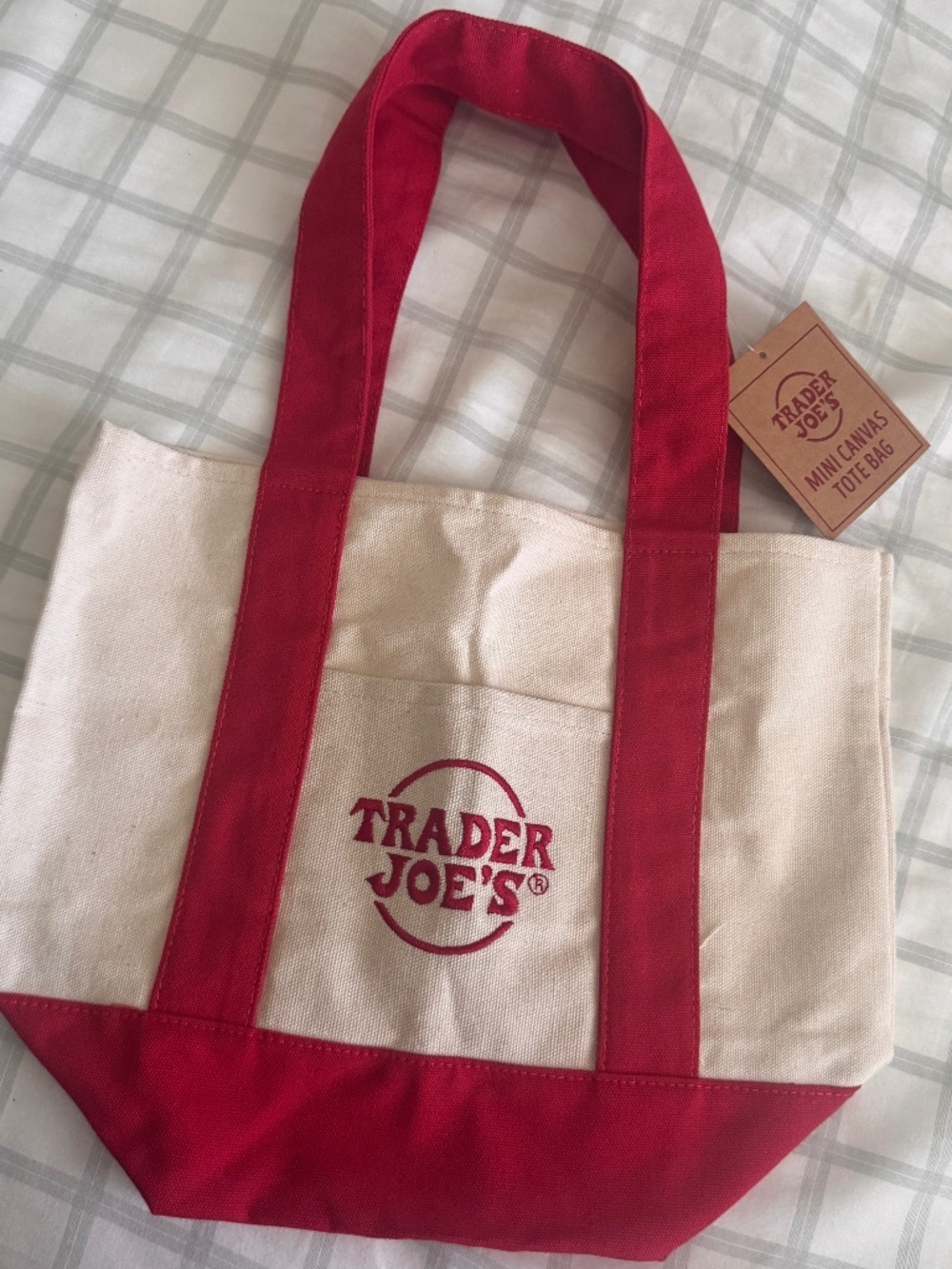 🆕❤️ Trader Joes Mini Canvas Tote Red
